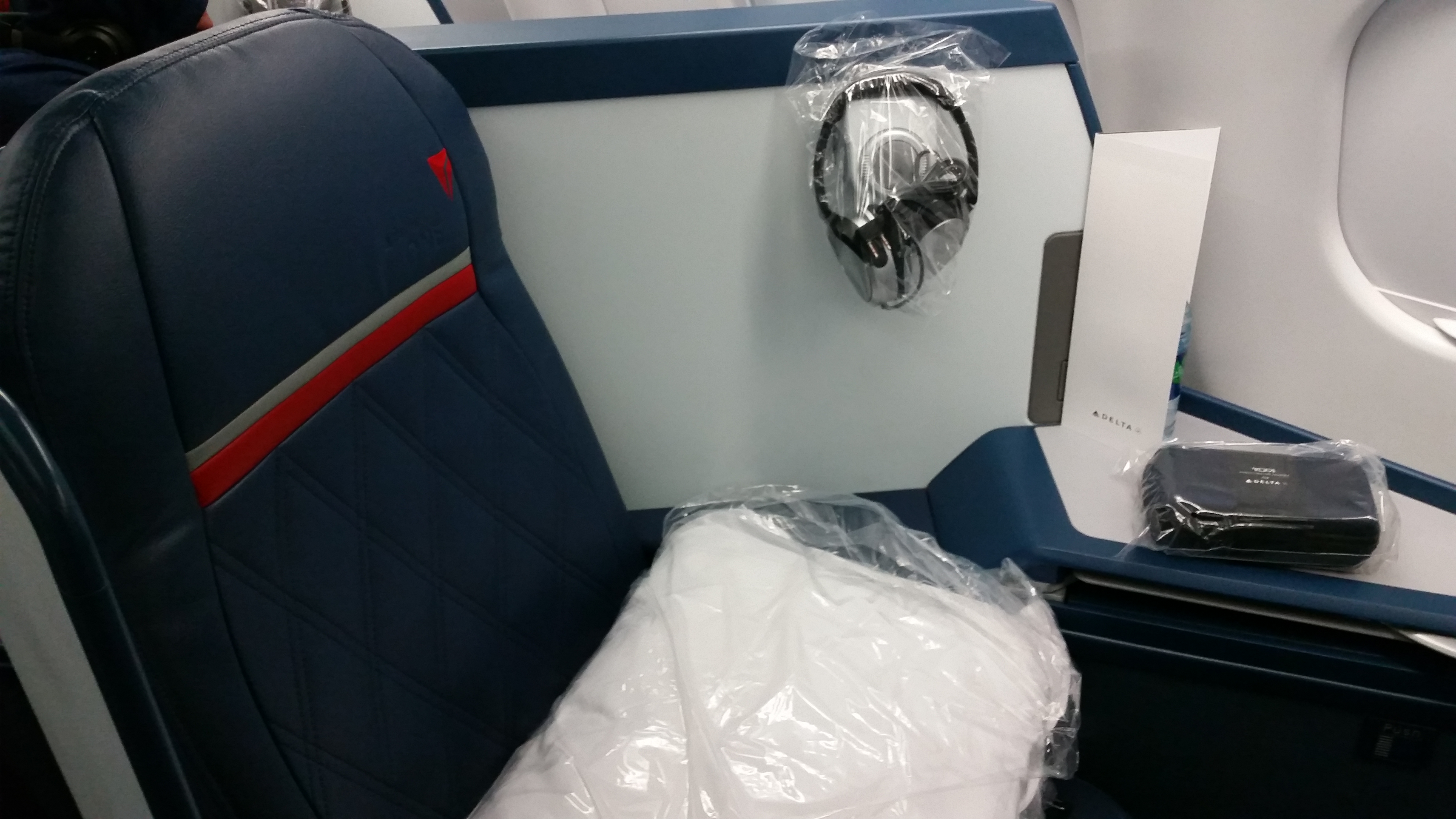 Airbus A330300 Delta First Class Review, HNL to MSP The Travel Sisters