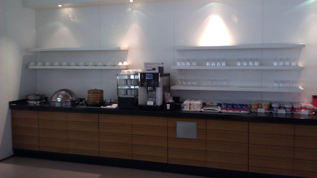 Dragonair/Cathay Pacific Lounge Shanghai Pudong review
