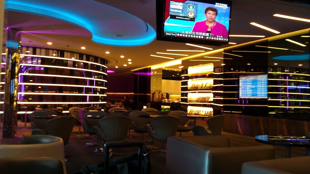 eva air lounge Taipei review