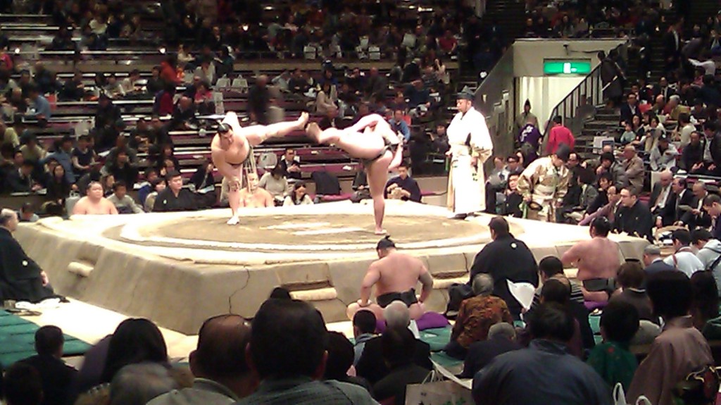 sumo wrestling match in tokyo japan