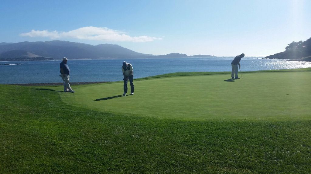 golf pebble beach