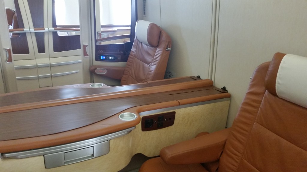 singapore airlines first class suites reviews