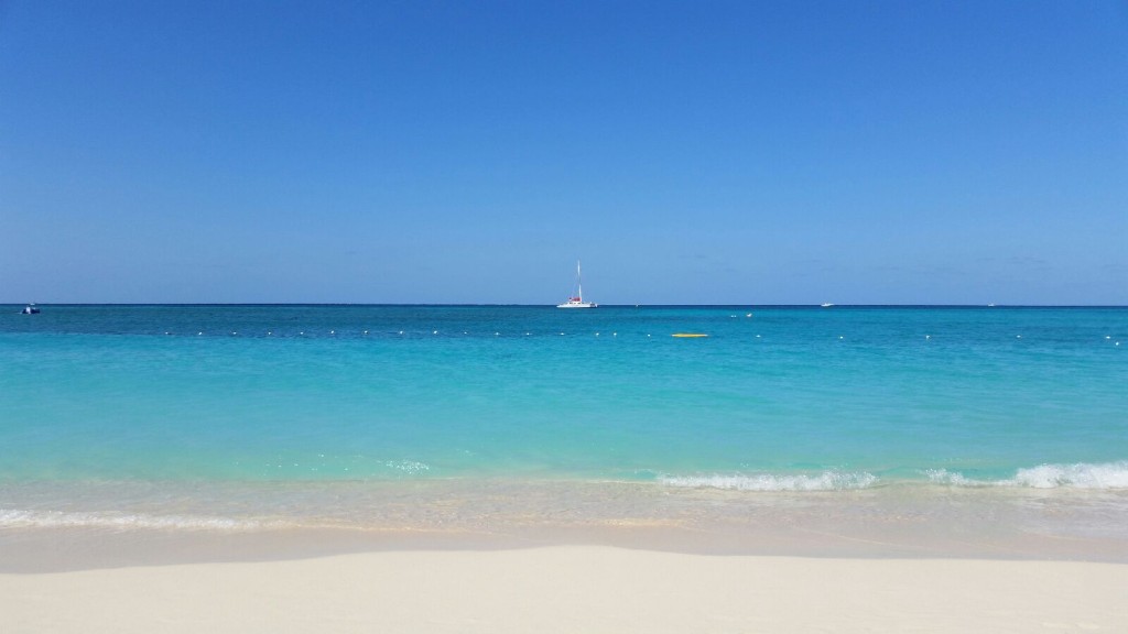 Grand cayman seven mile beach