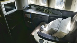 united airlines global first 747 review