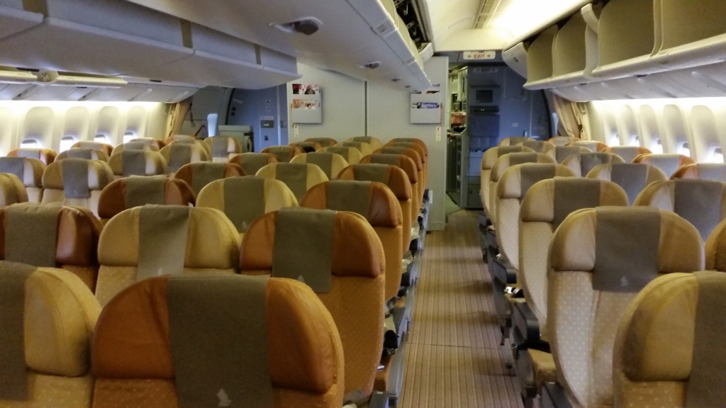 singapore airlines economy class review 777