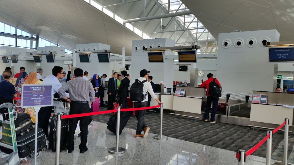 singapore business class brunei international airport
