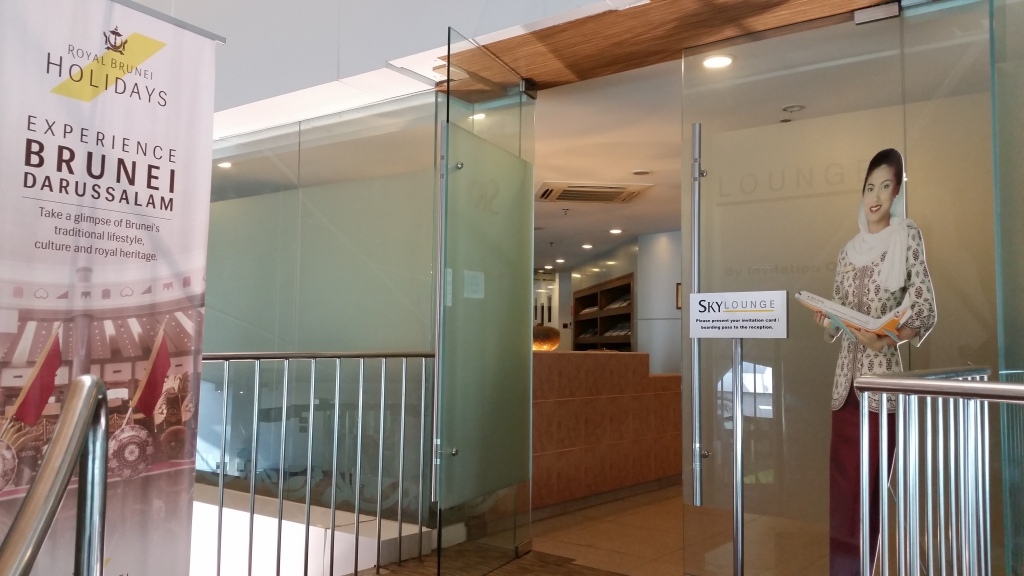 brunei airport sky lounge