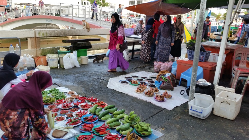 Tamu Kianggeh Bandar one of top things to do in Bandar Seri Begawan Brunei
