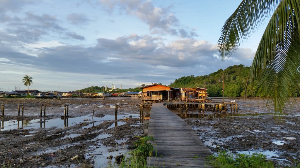 kampung ayer bsb brunei