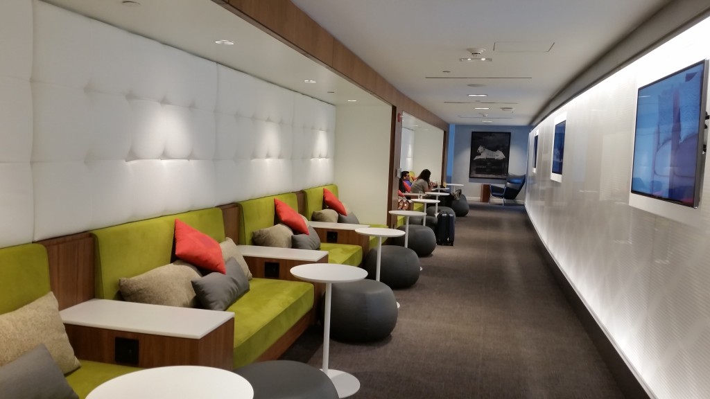 amex centurion lounge new york laguardia lga 