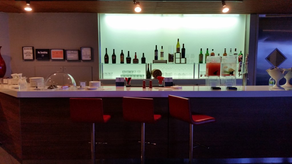 air canada lounge lga