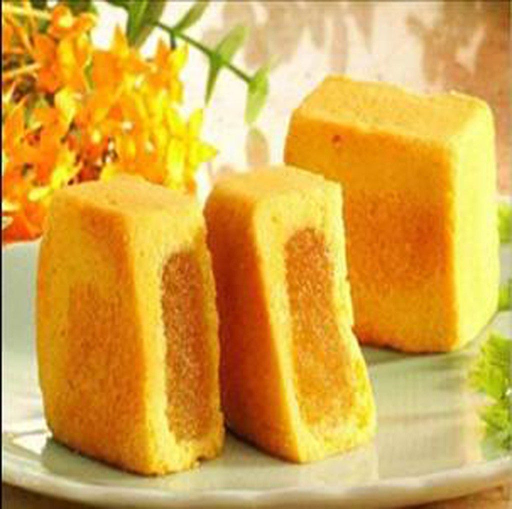 Pineapple Cake is one of the best Things to eat in Taiwan travel blog