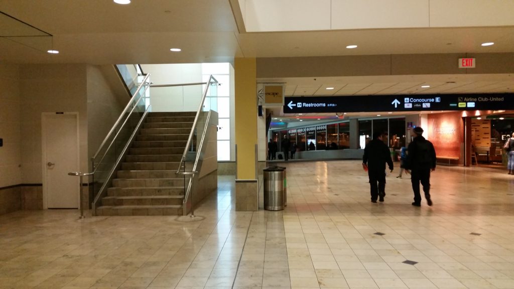 escape lounge msp review