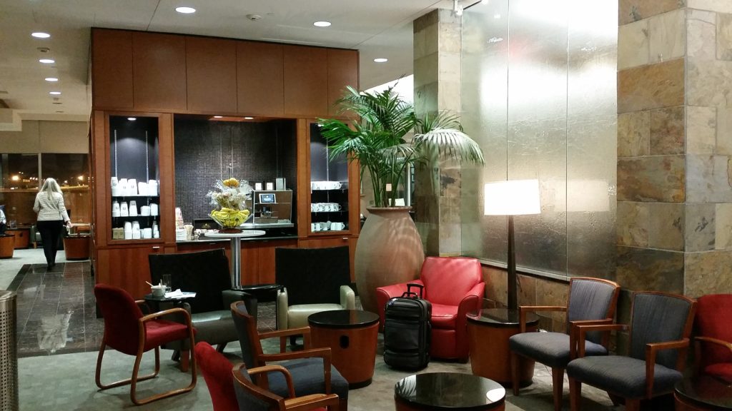 Delta sky club msp concourse C review