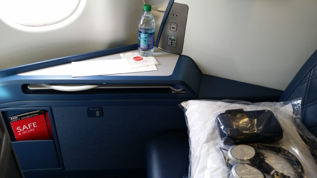 delta a330-300 first class seats