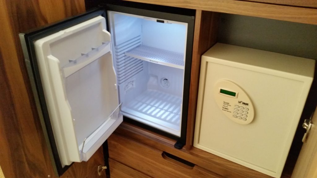 Hyatt Centric Waikiki Beach reviews