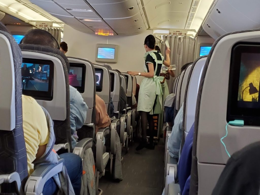 eva air economy class hello kitty flight attendants