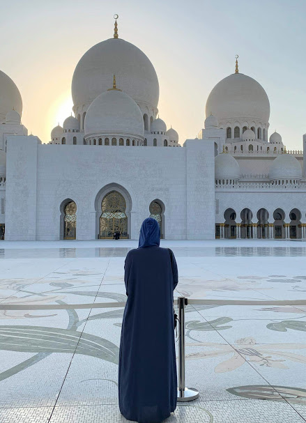 me at the Sheikh Zayed Grand Mosque in Abu Dhabi during sunset