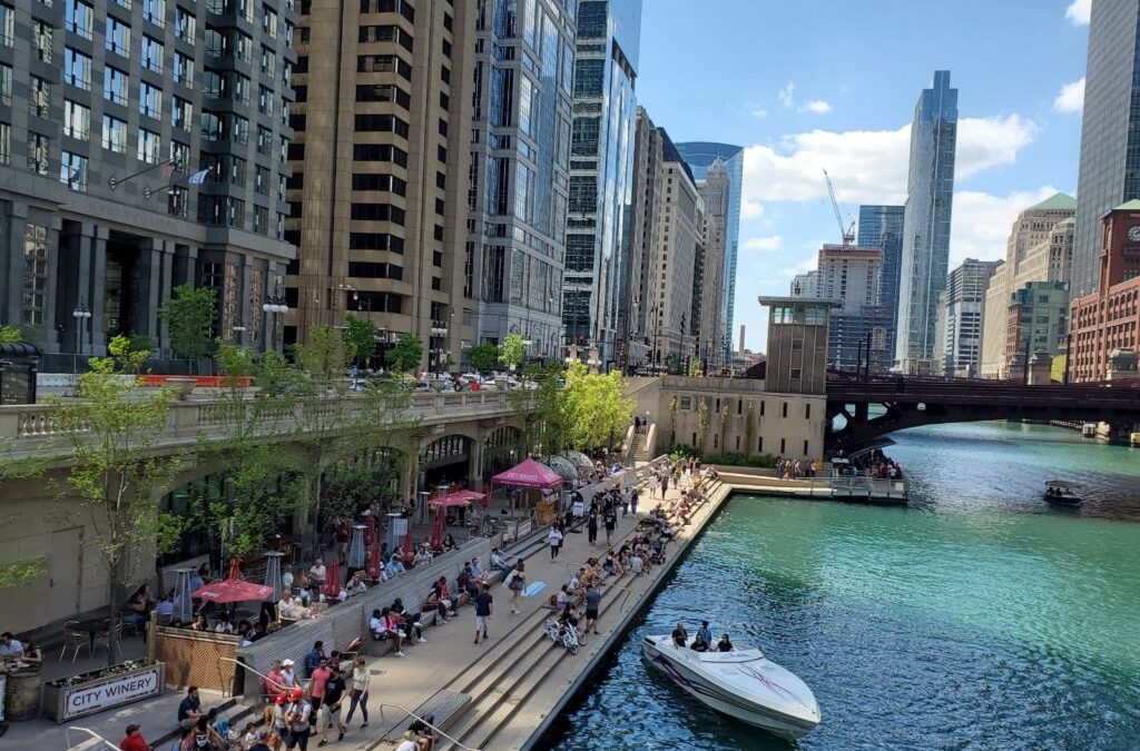 The Best Things to Do in Chicago This Summer (From Locals!)